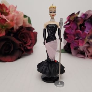 Vintage 1995 Hallmark Keepsake Ornament Collectors Series Solo In The Spotlight